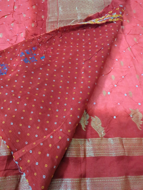 Dola Designer  - Red