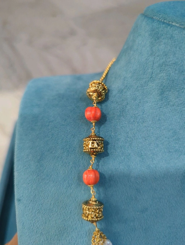 Real Pearls Making Chain With Corals