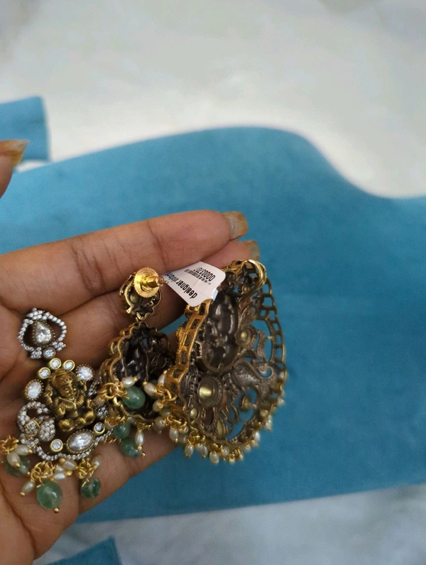 Designer Victorian Pendent Set 