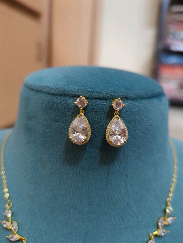 Simple Stylish Chain With Earring  - White, HD