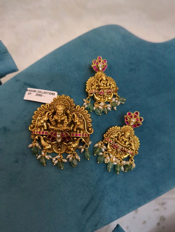 Gold Copy Jadua Kundan Pendent Set 