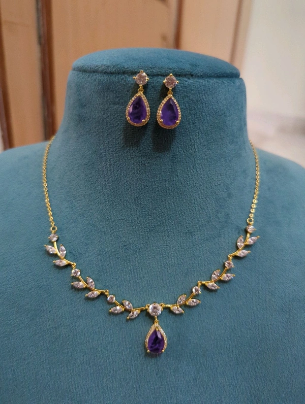 Simple Stylish Chain With Earring  - Heliotrope