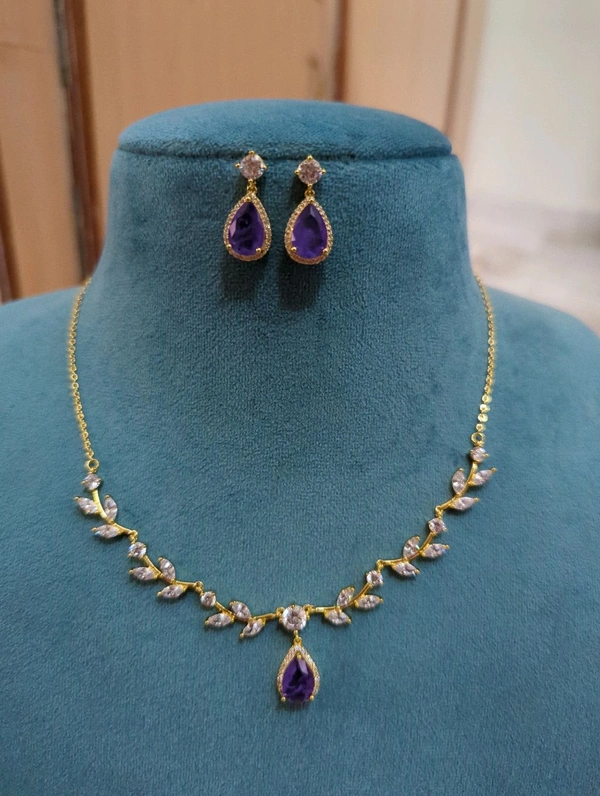 Simple Stylish Chain With Earring  - Heliotrope
