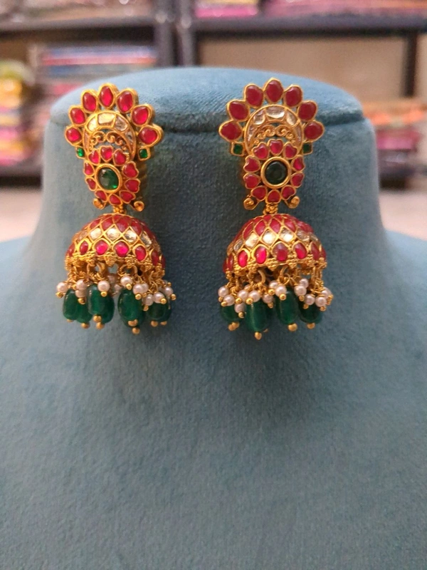 Premium Jadua Kundan Jumkies 