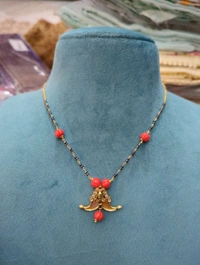 Black diamonds with puligoru pendent 
 - HD