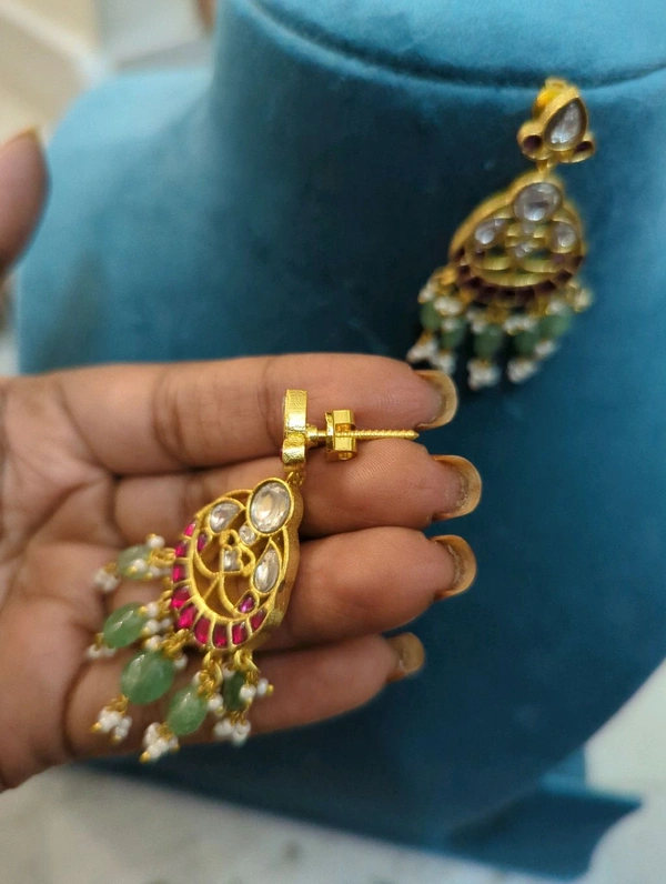 Jadua Kundan Earrings  - Vz