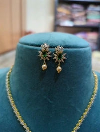 Diamond Copy Neck Set  - Vz, green