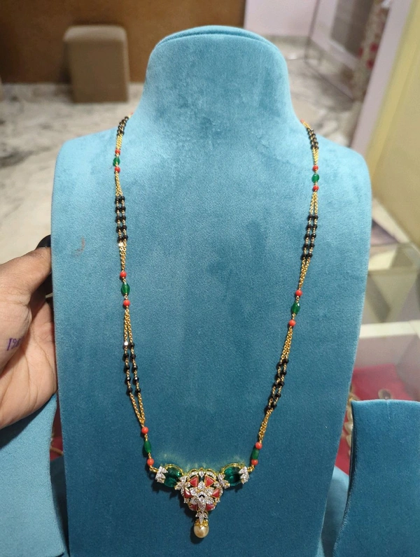 Real Diamond Copy Black Beads  - HD