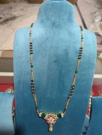 Real Diamond Copy Black Beads  - HD