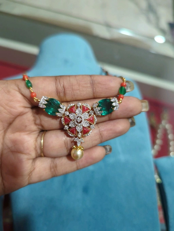 Real Diamond Copy Black Beads  - HD