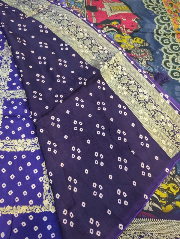 Pure Dola Designer  - dark valet