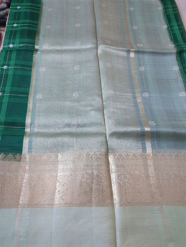 Pure Handloom Organza With Pure Raw Mango Blouse  - green