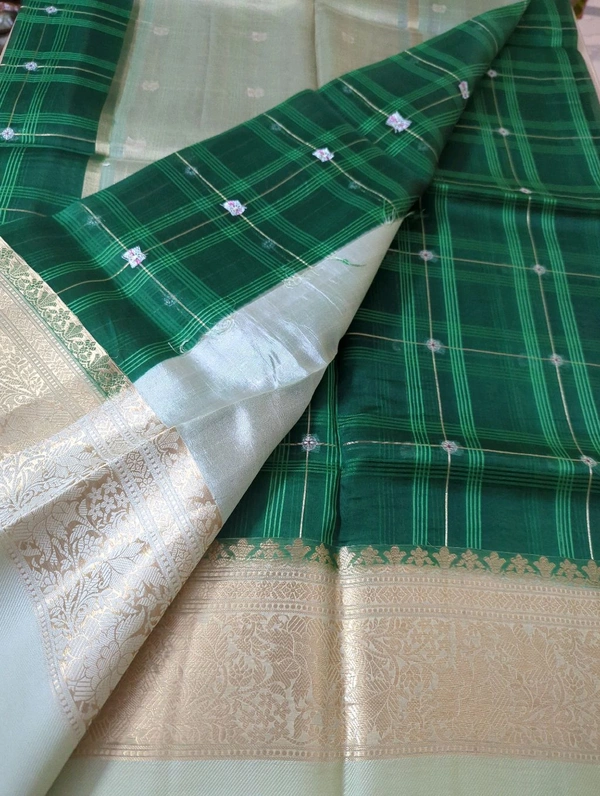 Pure Handloom Organza With Pure Raw Mango Blouse  - green