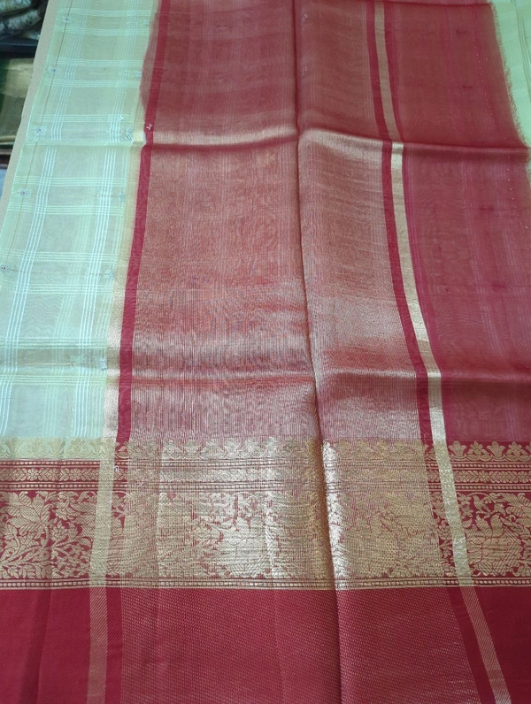 Pure Handloom Organza With Pure Raw Mango Blouse  - Red