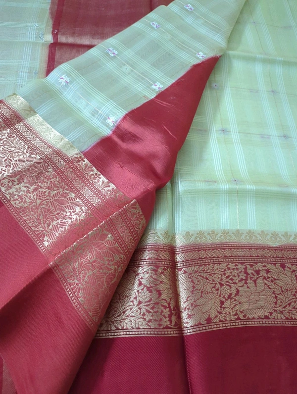 Pure Handloom Organza With Pure Raw Mango Blouse  - Red