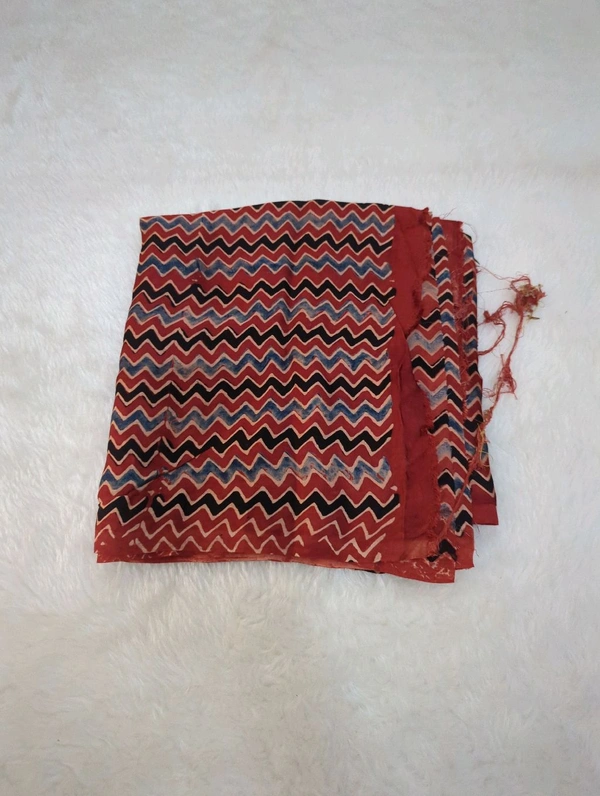 Pure Model With Real Block Print Meter Piece 