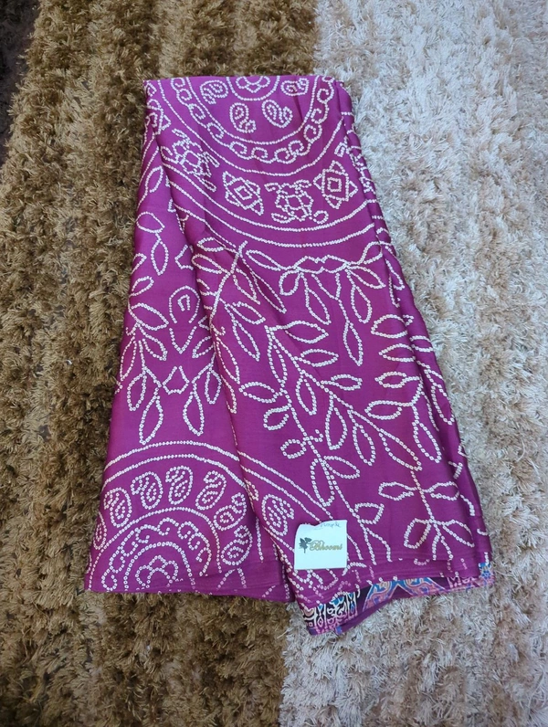 Model Silk Digital  - Purple