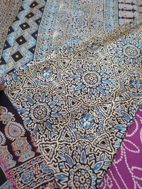 Model Silk Digital  - Purple