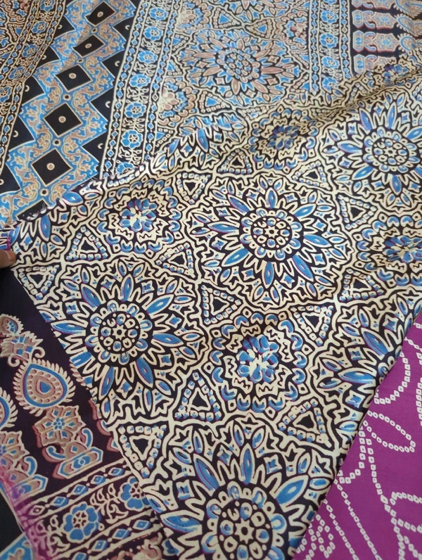 Model Silk Digital  - Purple