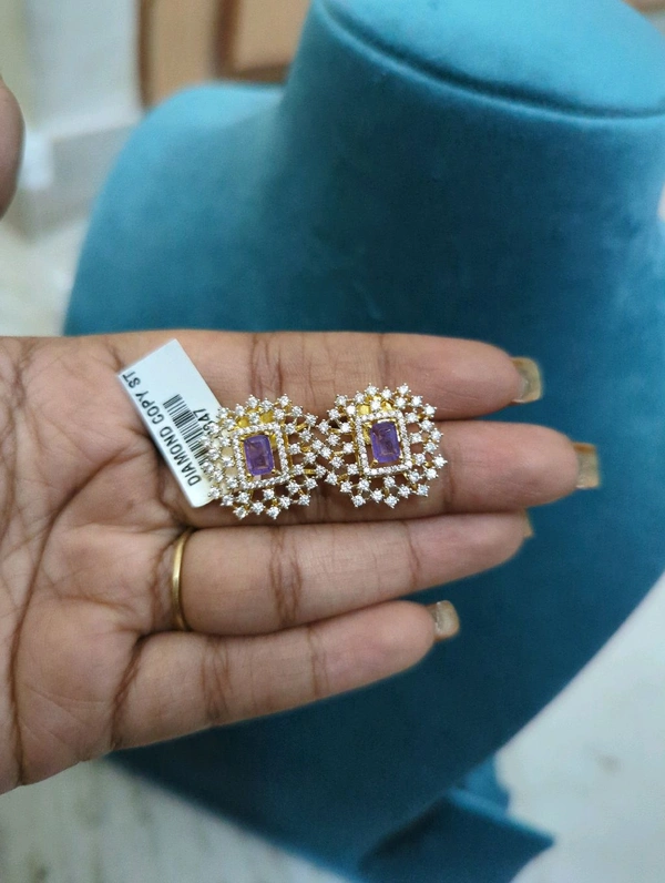 Diamond Copy Stud's  - Vz, Electric Violet