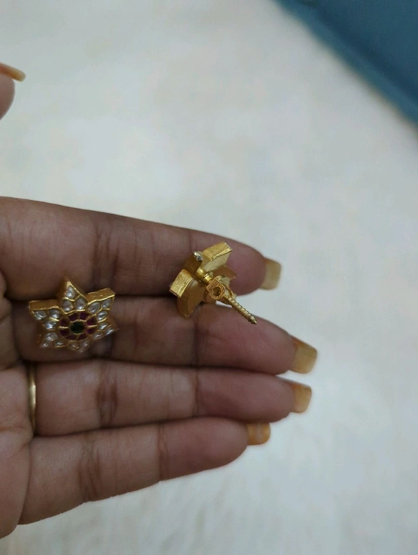 Gold Copy Jadua Kundan Stud's Screw Back - Vz