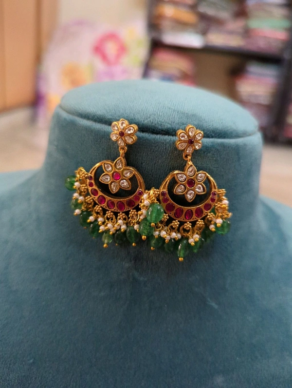 Jadua Kundan Chandbali  Screw Back  - Vz