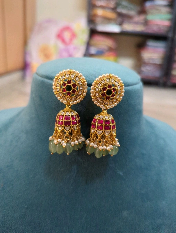 Premium Jadua Kundan Buttalu Screw Back  - Vz