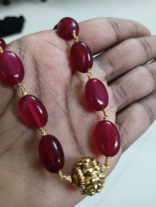 Handmade Chain With Monalisa Oval Beads And Kattutheega  - pink