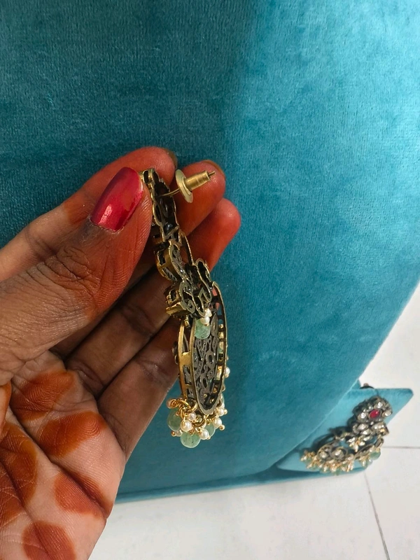 Victorian Big Size Chandbalis - Red, HD