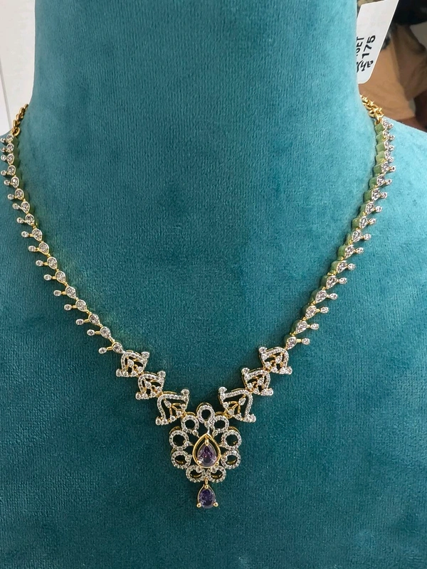 Diamond Copy Neckset