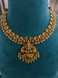 Nakshi Neck Set With Laxmi Pendant 