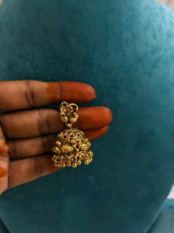 Nakshi Neck Set With Laxmi Pendant 