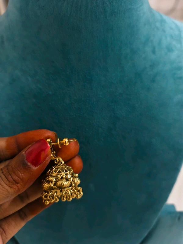 Nakshi Neck Set With Laxmi Pendant 