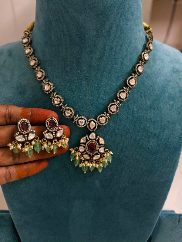 Victorian With Mossanites Neckset - Red