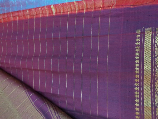 Pure Handloom Gadwal Pattu  - Peach