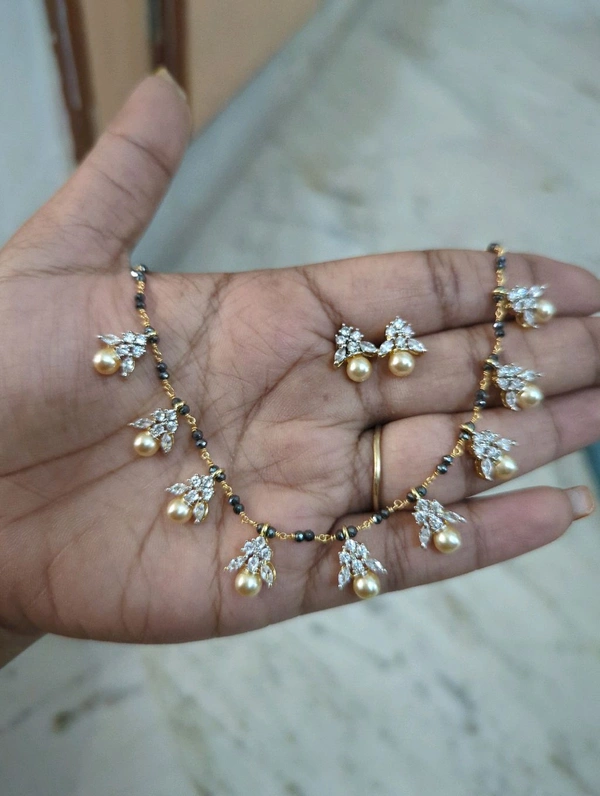 Real Diamond Copy Pendents With Black Diamonds - Vz, 10day Dispatched Time, 18 Inches