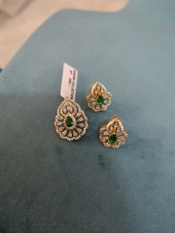 Diamond Copy Pendant Set  - green