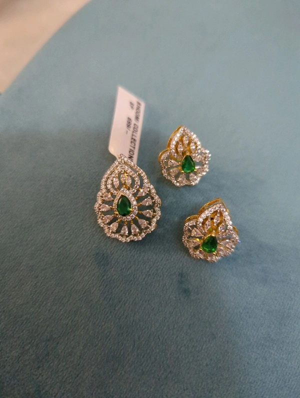 Diamond Copy Pendant Set  - green