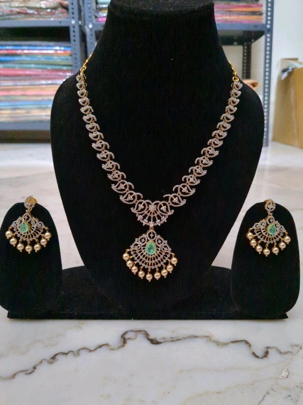 Diamond Copy Neck Set  - Vz