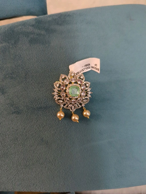Diamond Copy Pendent  - Vz