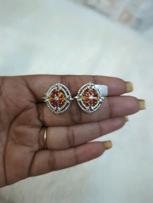 Diamond Copy Stud's  - Vz, Red