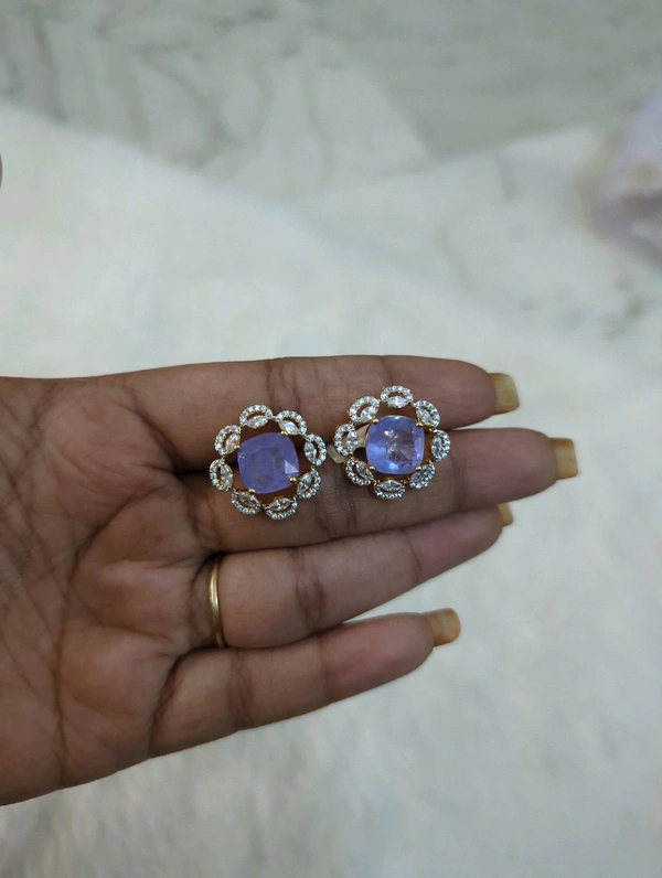 Diamond Copy Stud's  - Vz, Periwinkle