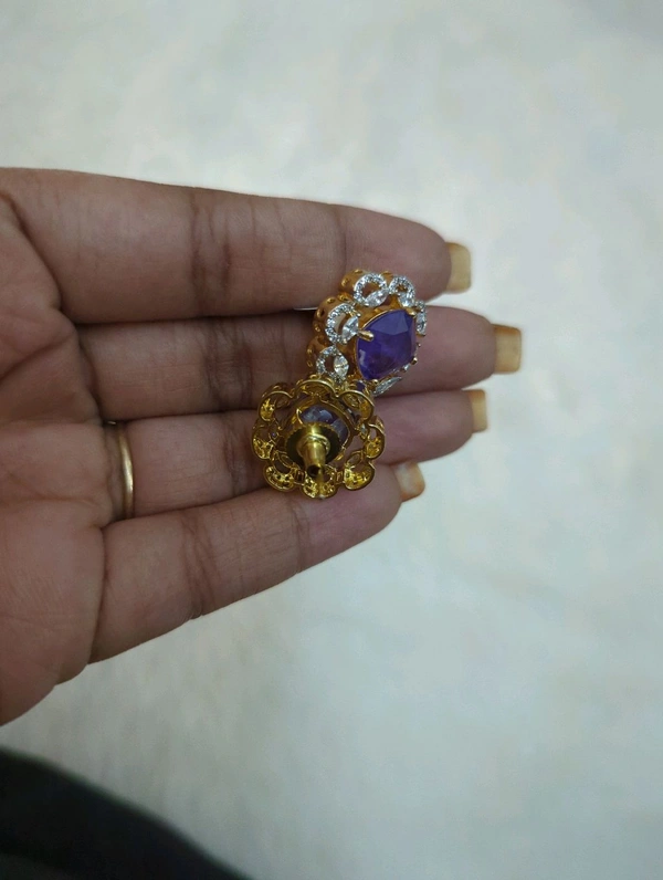 Diamond Copy Stud's  - Vz, Electric Violet