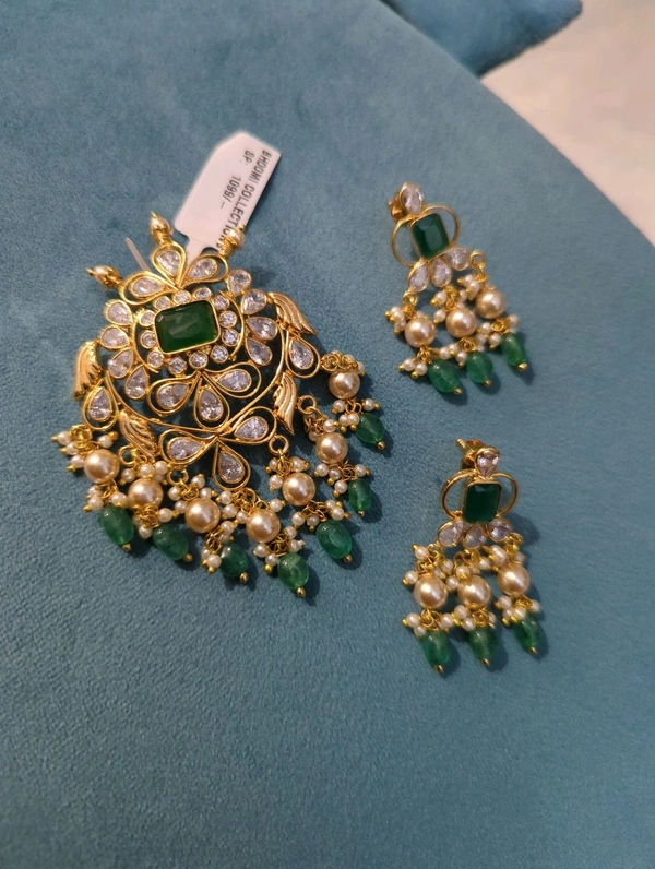 Gold Copy Polki Pendent Set  - Vz, green