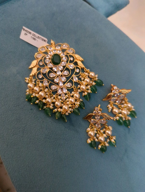 Gold Copy Polki Pendent Set  - Vz, green