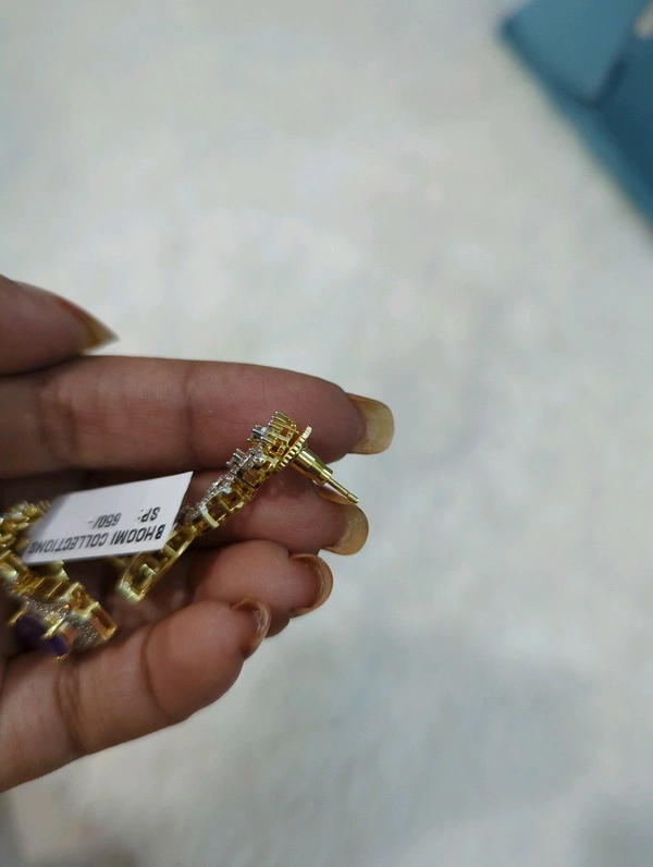 Diamond Copy Earrings  - Vz, Heliotrope