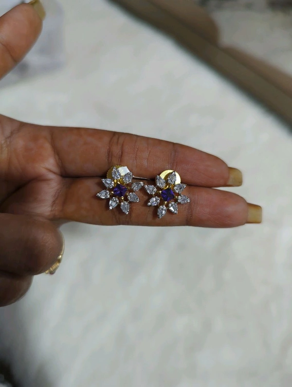 Diamond Copy Stud's  - Hd, Electric Violet