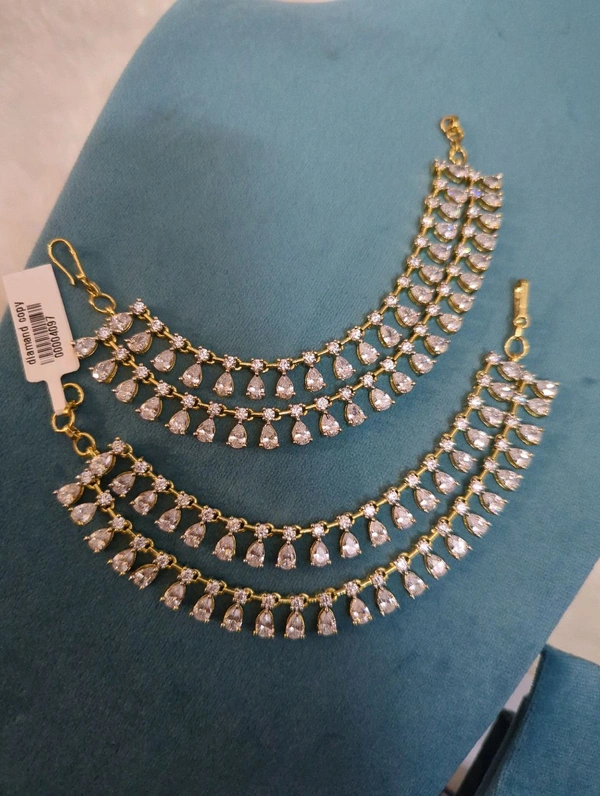 Diamond Copy Ear Chains Double Line - Vz