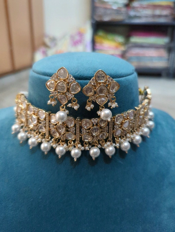 Premium Kundan Choker Set  - Vz