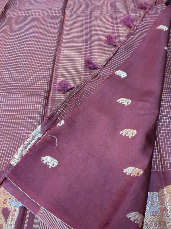 Kanchi Aarani Dola  - Morocco Brown
